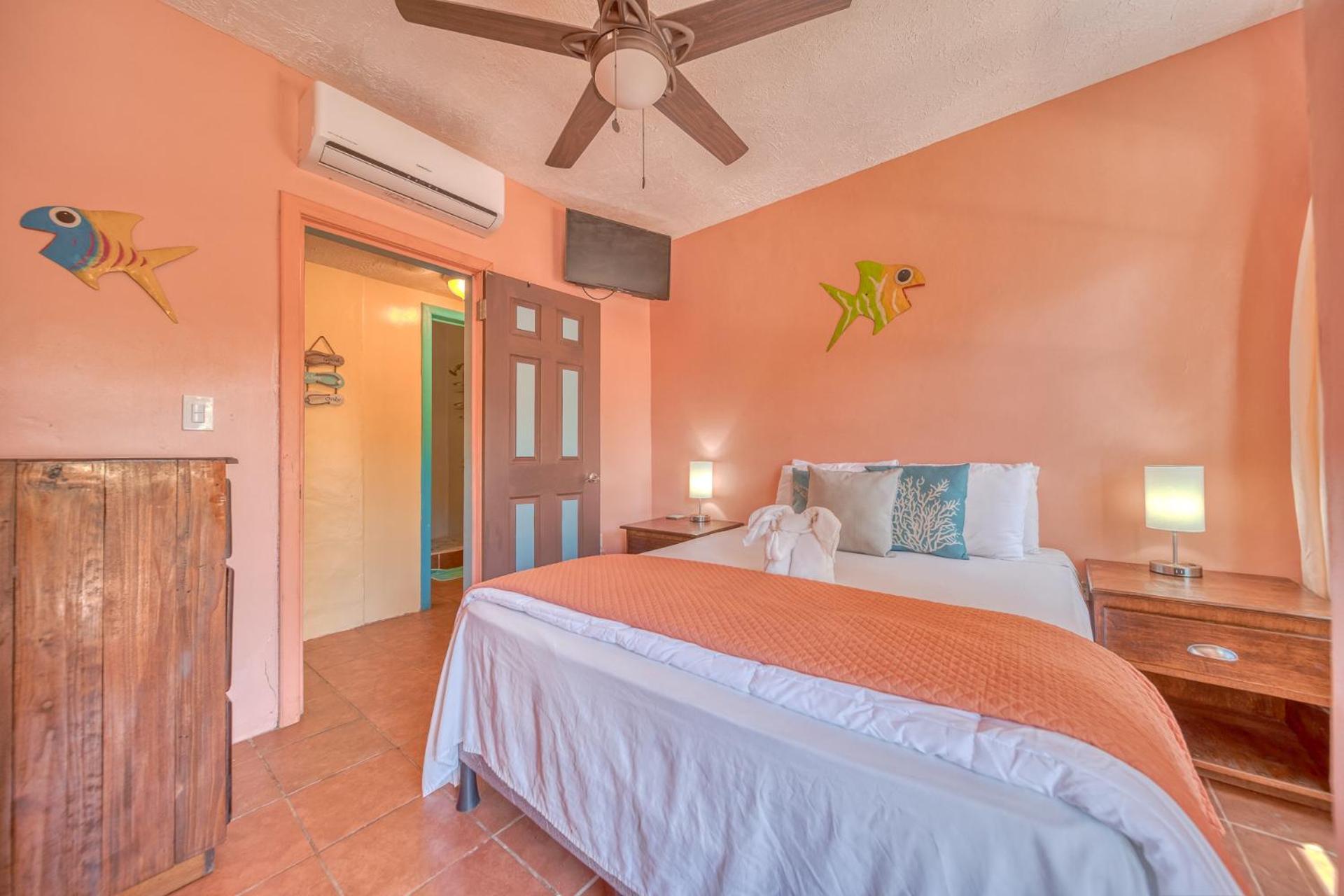 Hotel Caribe Tesoro West Bay Exteriér fotografie